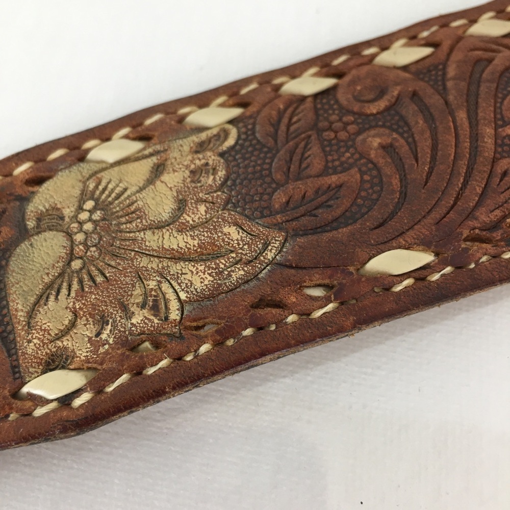 Vintage Made In The USA Brown Tooled Leather Belt Western Floral Distressed - Picture 6 of 10